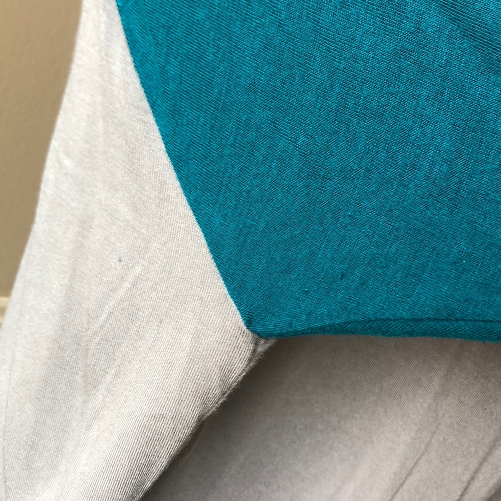 LulaRoe Randy - Baseball Style Top - Picture 5 of 6
